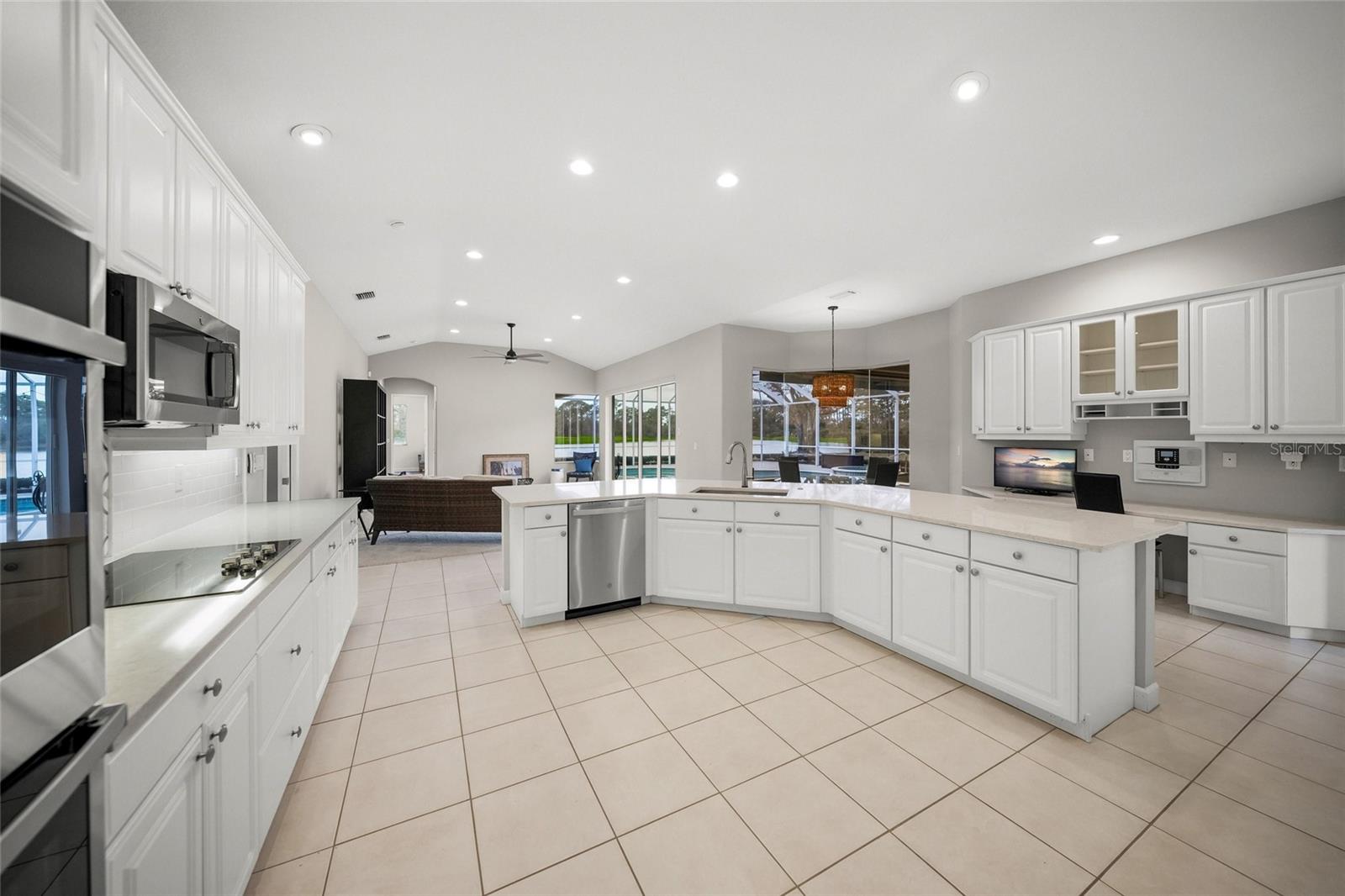 MISTY CREEK - Residential