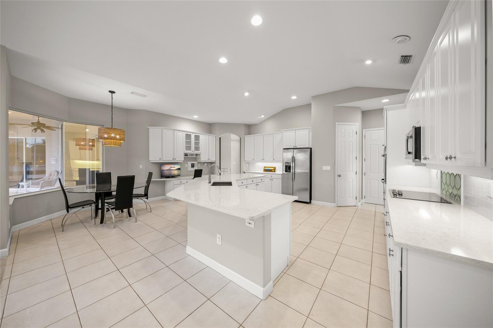 MISTY CREEK - Residential