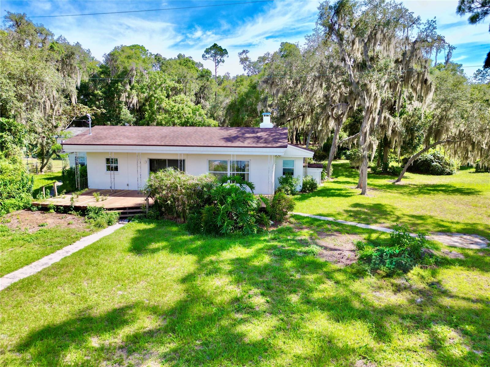 LAKE MCMEEKIN - Residential