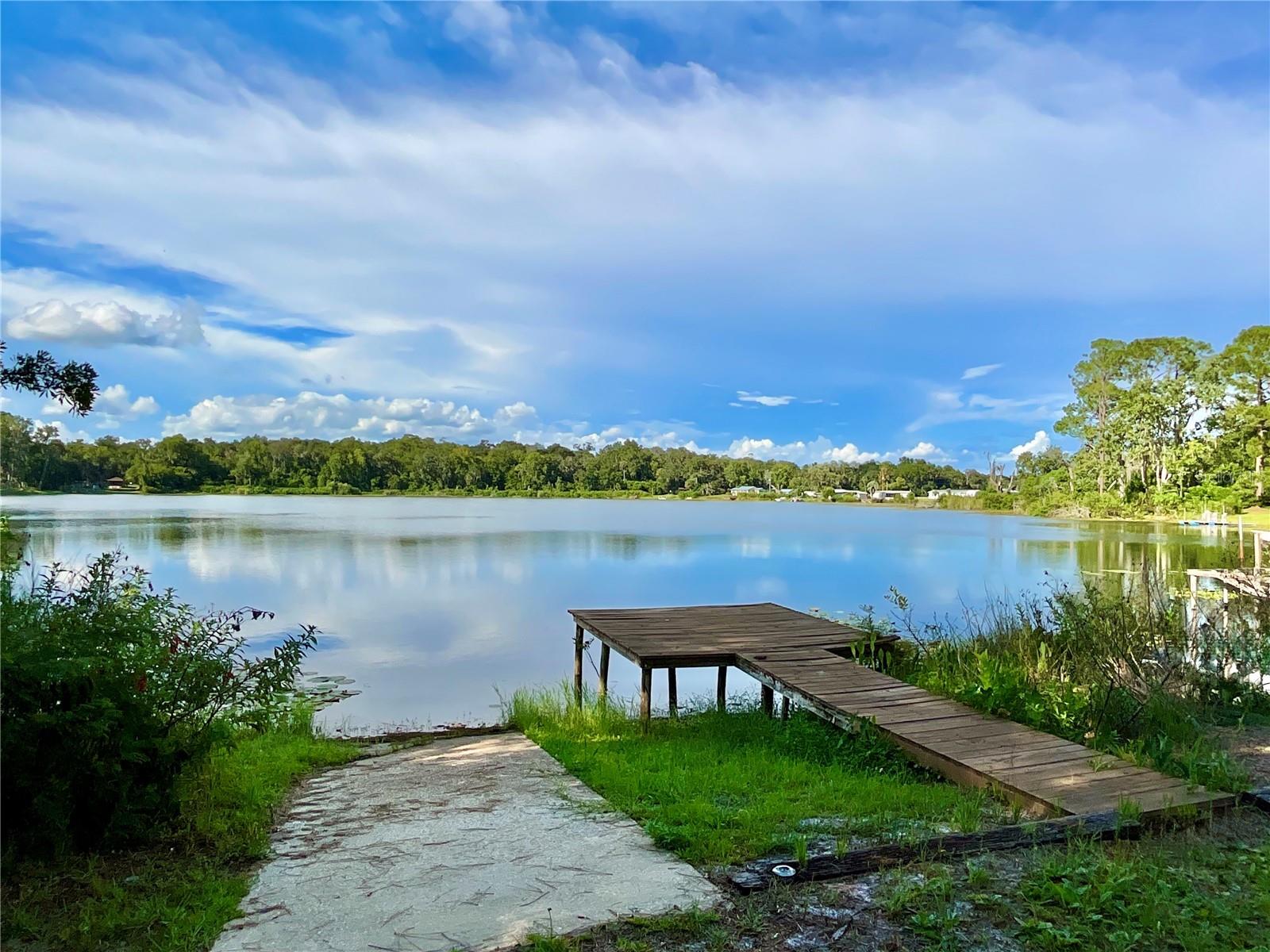 LAKE MCMEEKIN - Residential