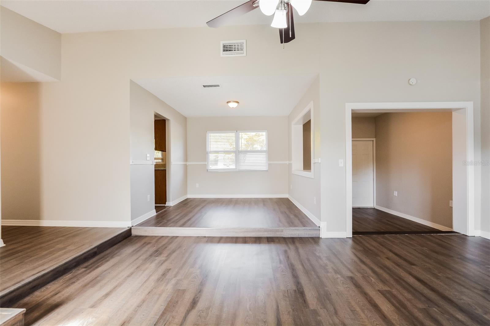 GREENWOOD LAKES UNIT 2 - Residential Lease