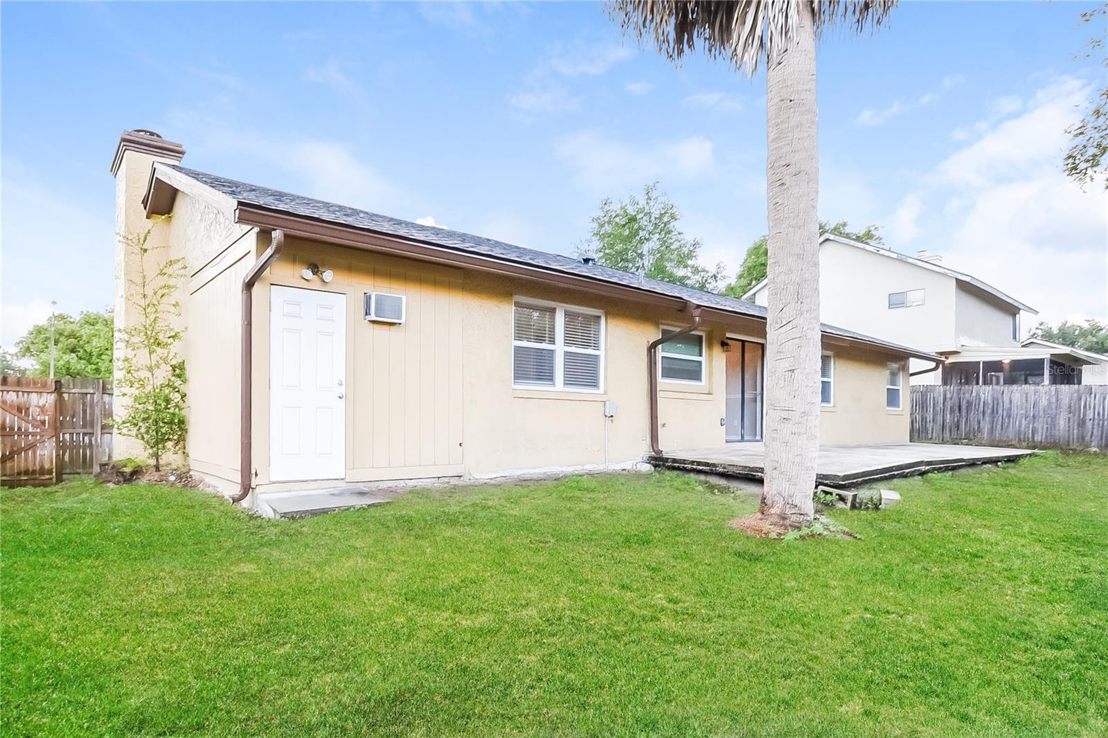 GREENWOOD LAKES UNIT 2 - Residential Lease