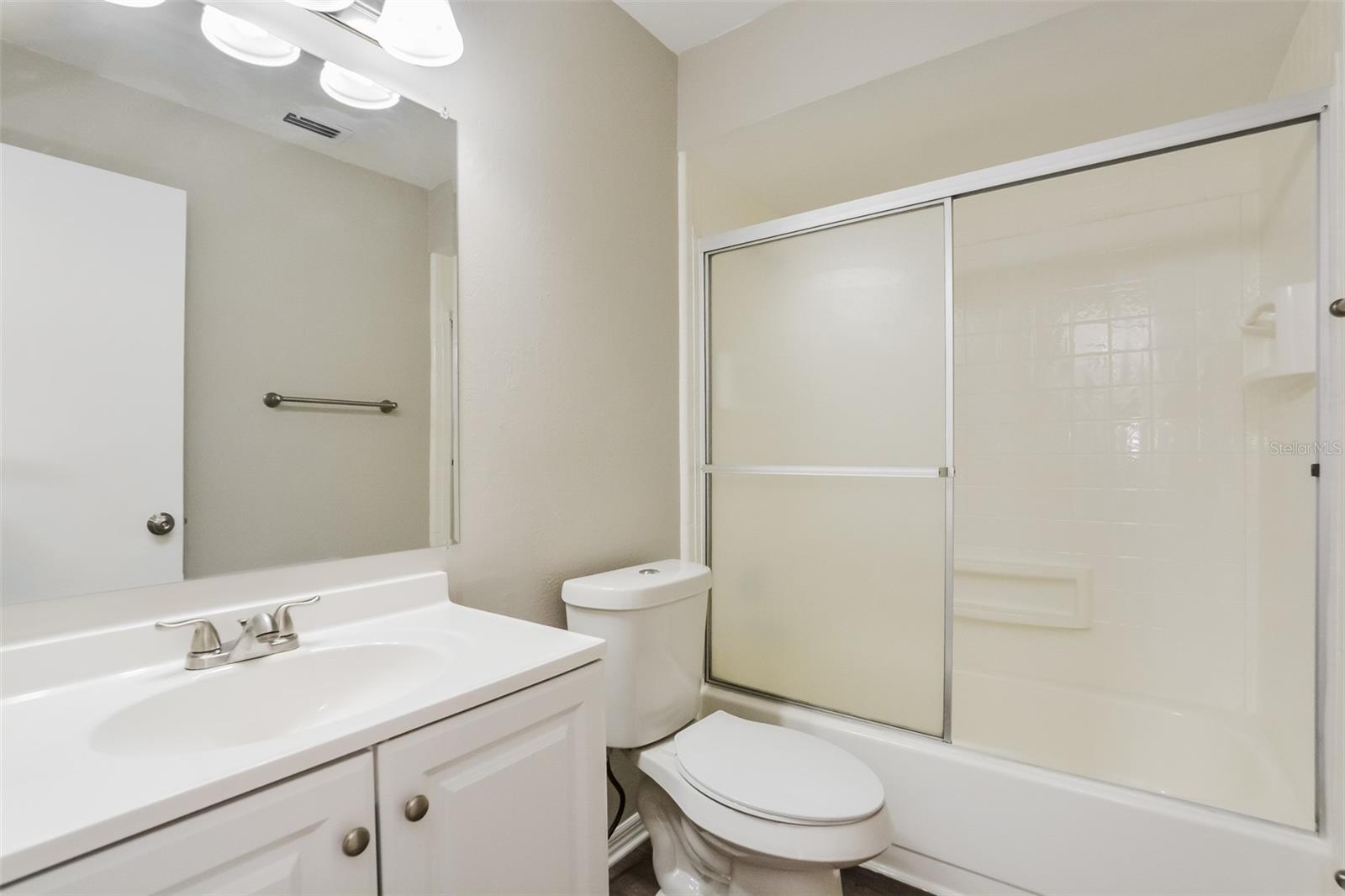 GREENWOOD LAKES UNIT 2 - Residential Lease