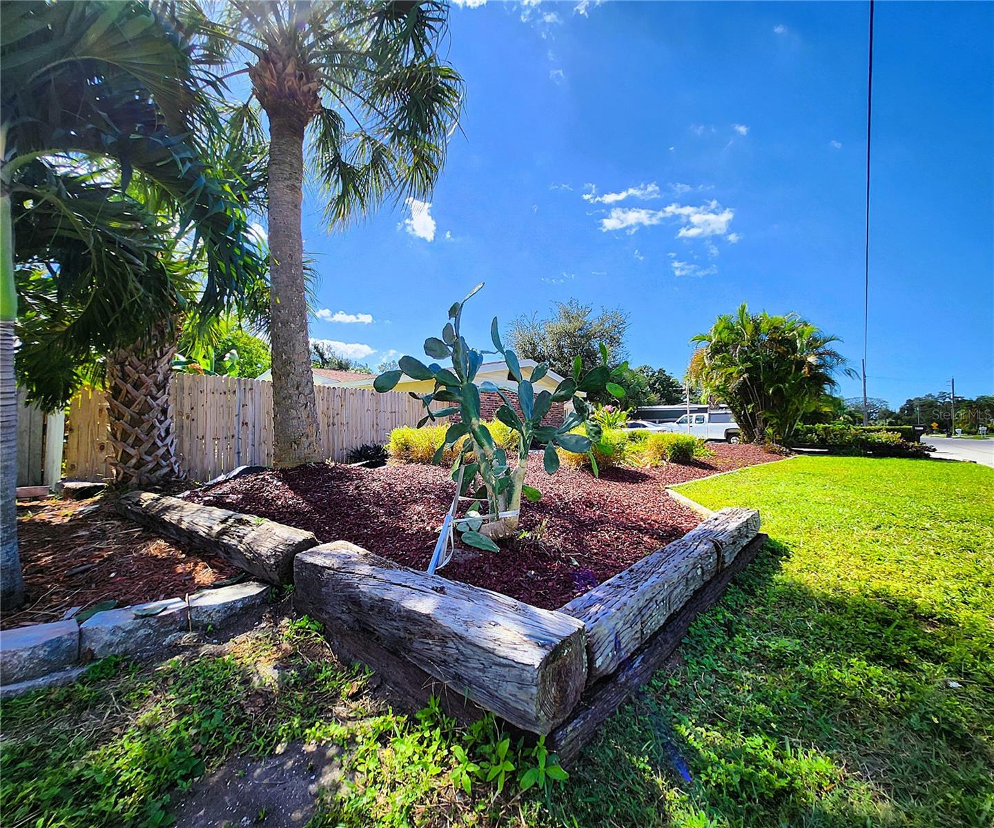 4711 26TH AVENUE W, BRADENTON, FL, 34209 3 4711 26TH AVENUE W