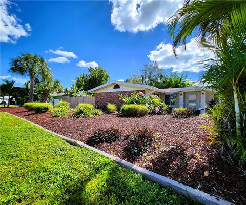 Photo of 4711 26th Avenue W, Bradenton, FL 34209 (MLS # TB8560583)