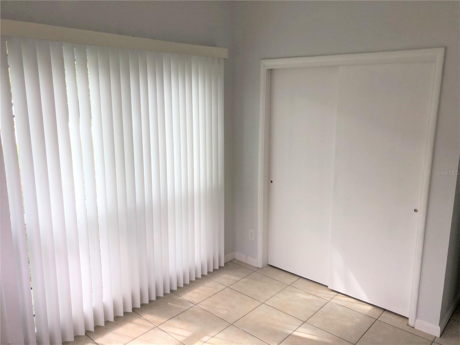 GREENBRIAR HOMES 1ST ADD - Residential Lease