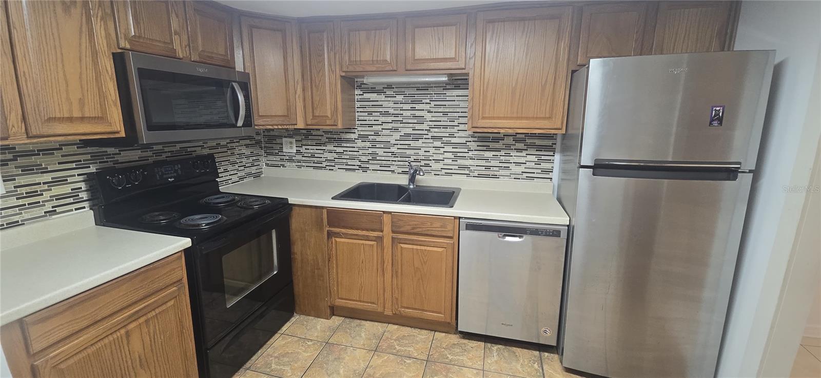 THE GREENS OF TOWNN COUNTRY - Residential