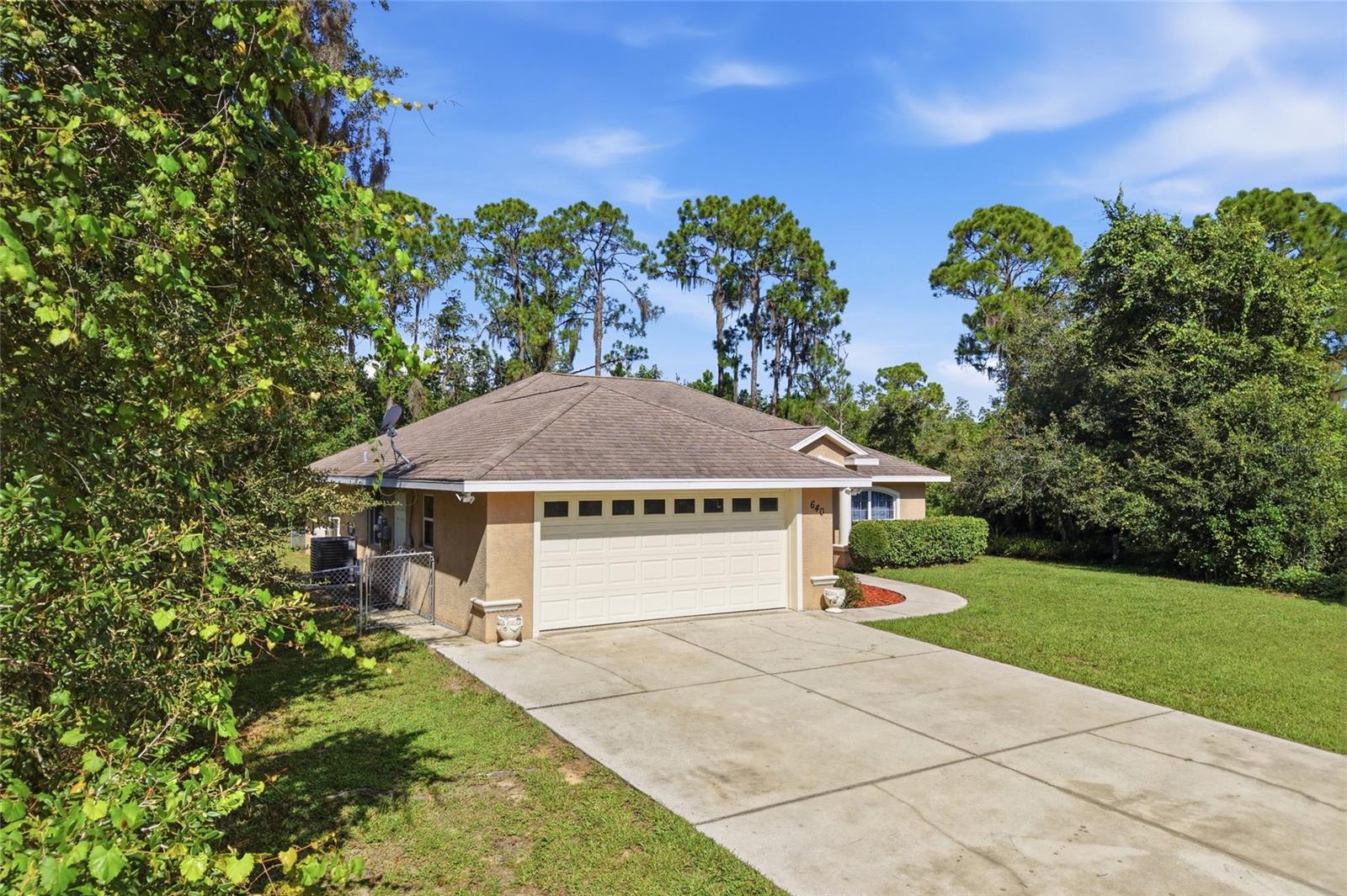 640 HIGHLANDS LAKE DRIVE