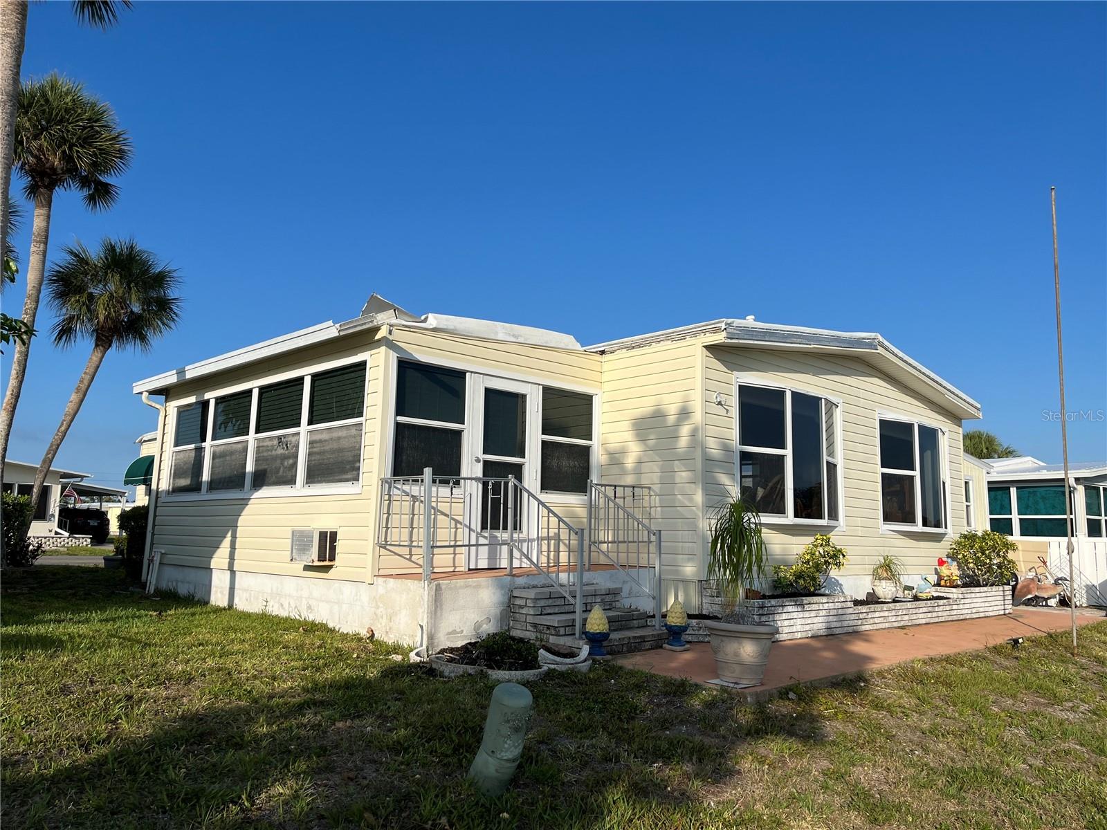 VENICE ISLE - Residential