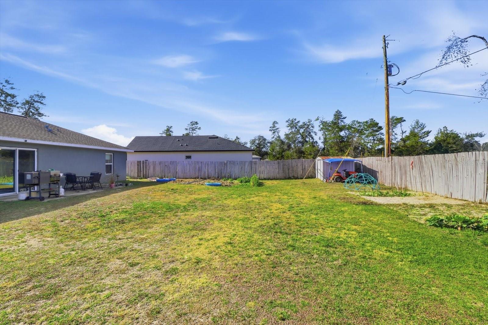 MARION OAKS UN 06 - Residential