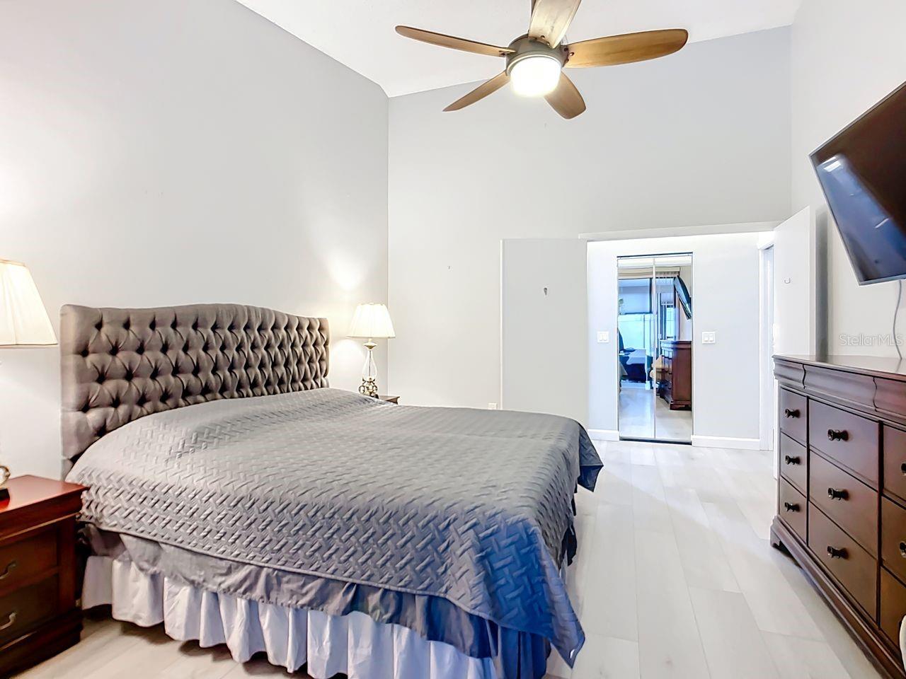 FORTY THREE WEST OAKS II - Residential