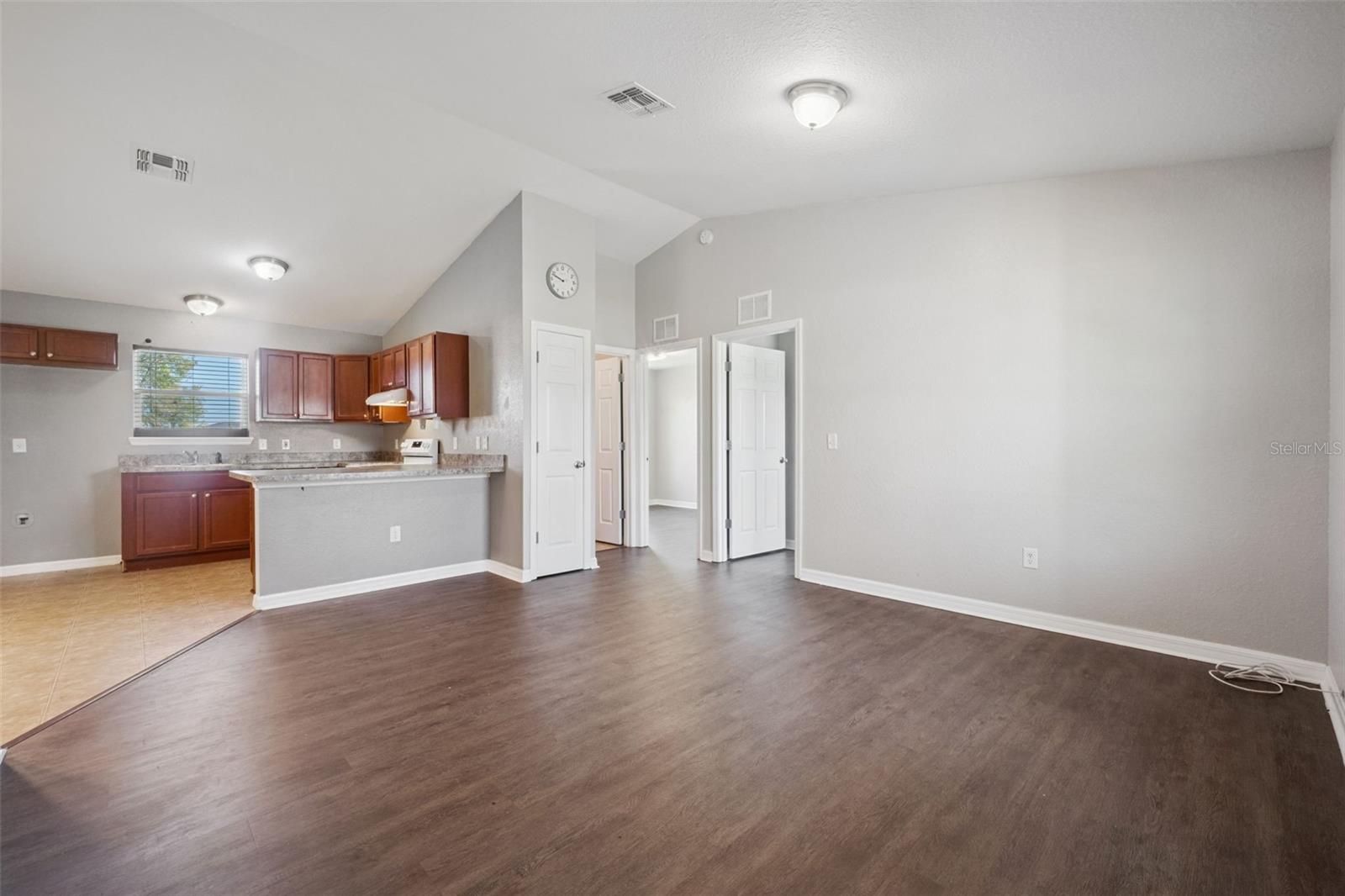 SLVR SPGS SH S - Residential