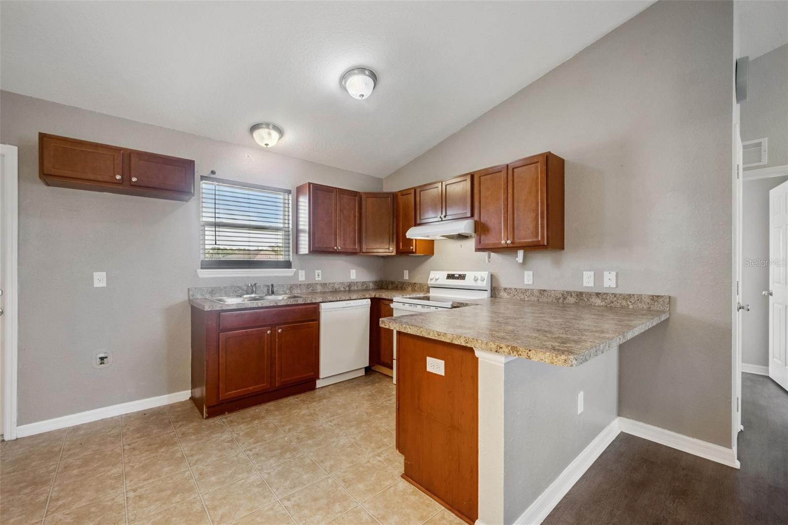 SLVR SPGS SH S - Residential