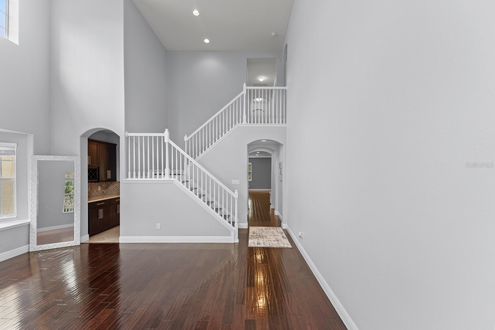 8612 NORTHLAKE PKWY