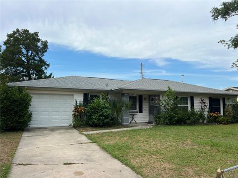 520 JUPITER WAY CASSELBERRY FL 32707