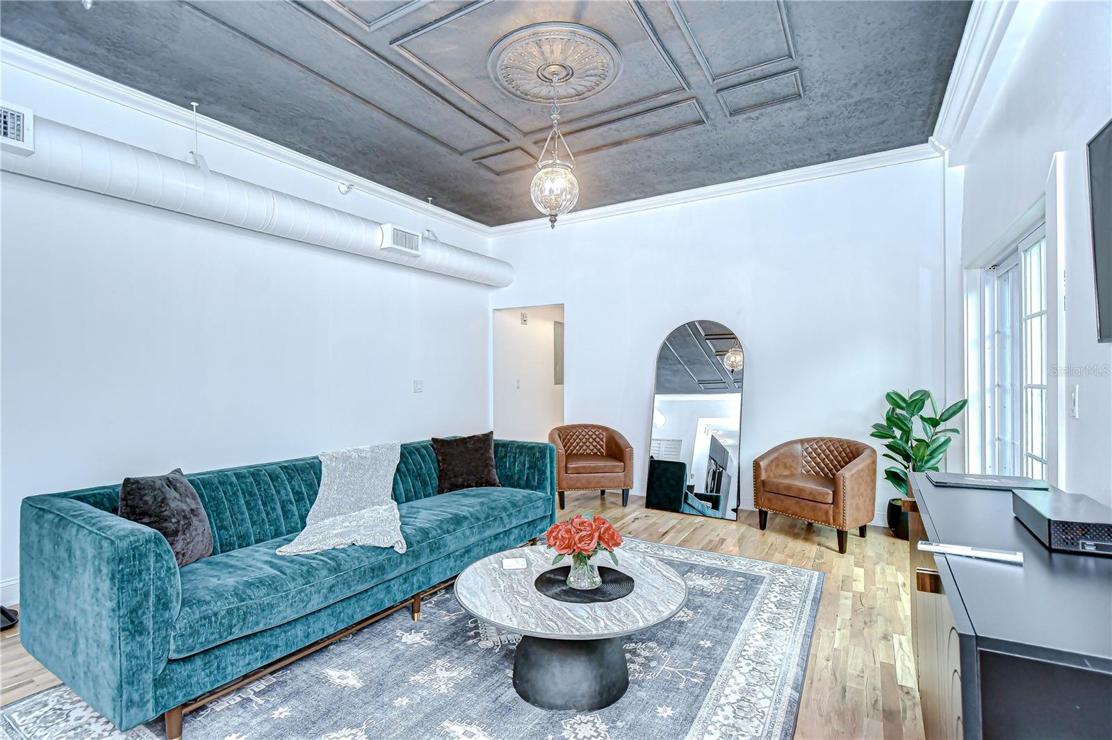 HOTEL DETROIT CONDO THE - Residential