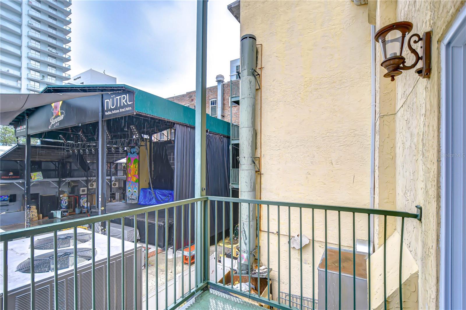 HOTEL DETROIT CONDO THE - Residential