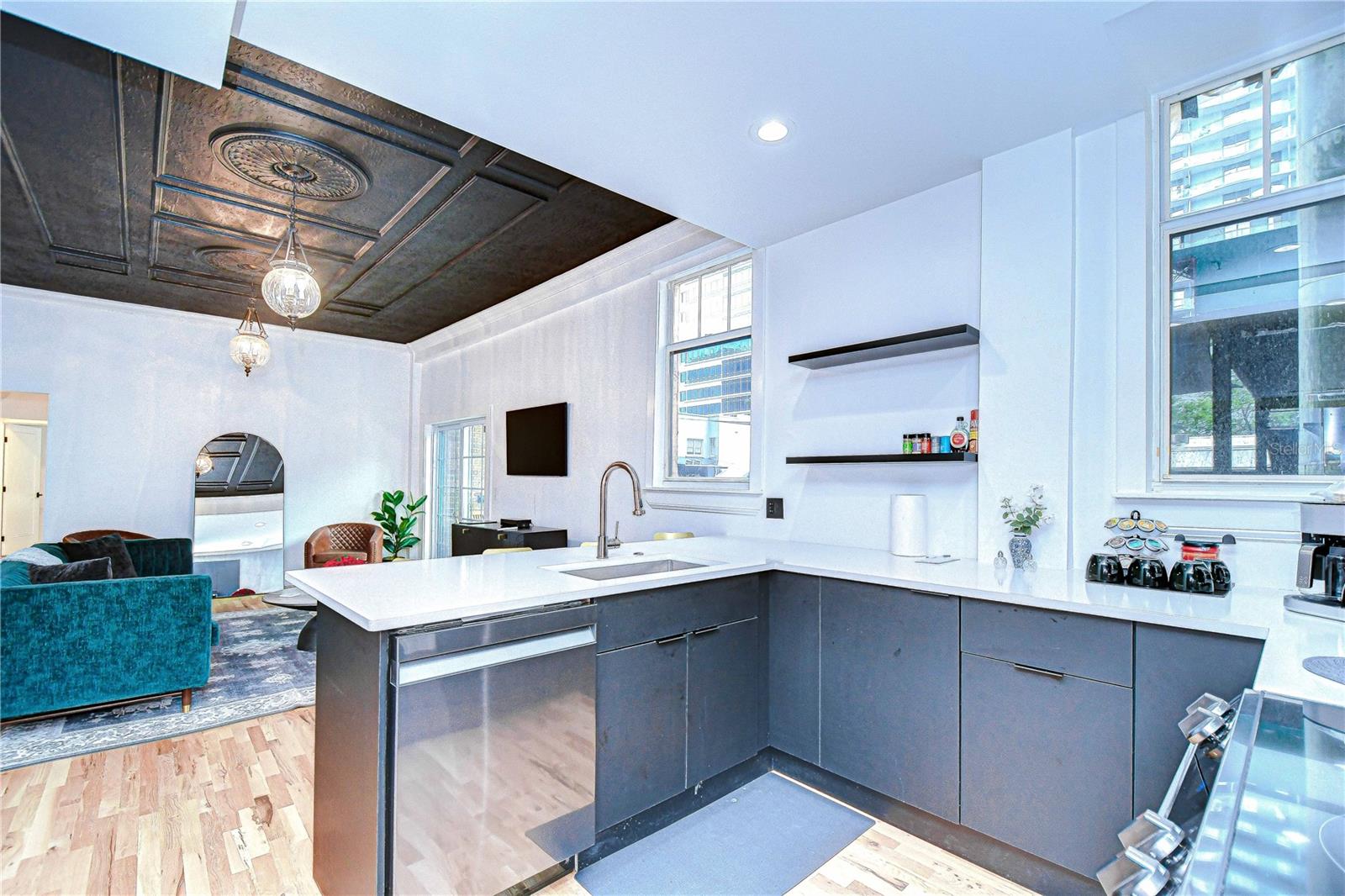 HOTEL DETROIT CONDO THE - Residential