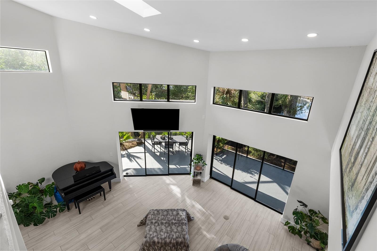 DAVIS ISLANDS PB10 PG52 TO 57 - Residential Lease