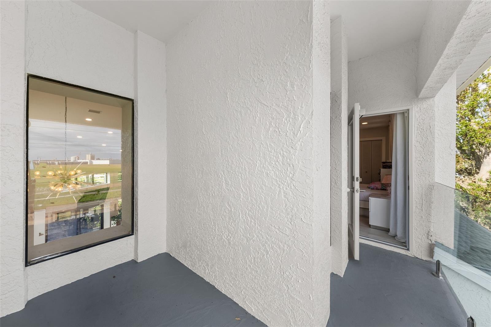 DAVIS ISLANDS PB10 PG52 TO 57 - Residential Lease