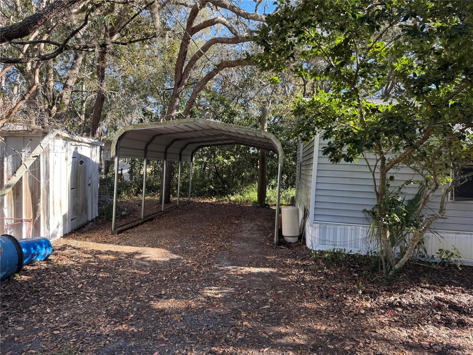 COLONY VILLAGE - Residential