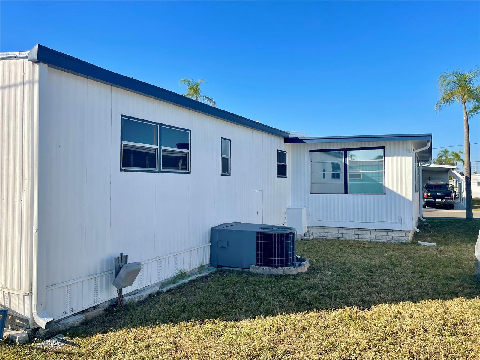 SUNSET PALMS UNREC - Residential