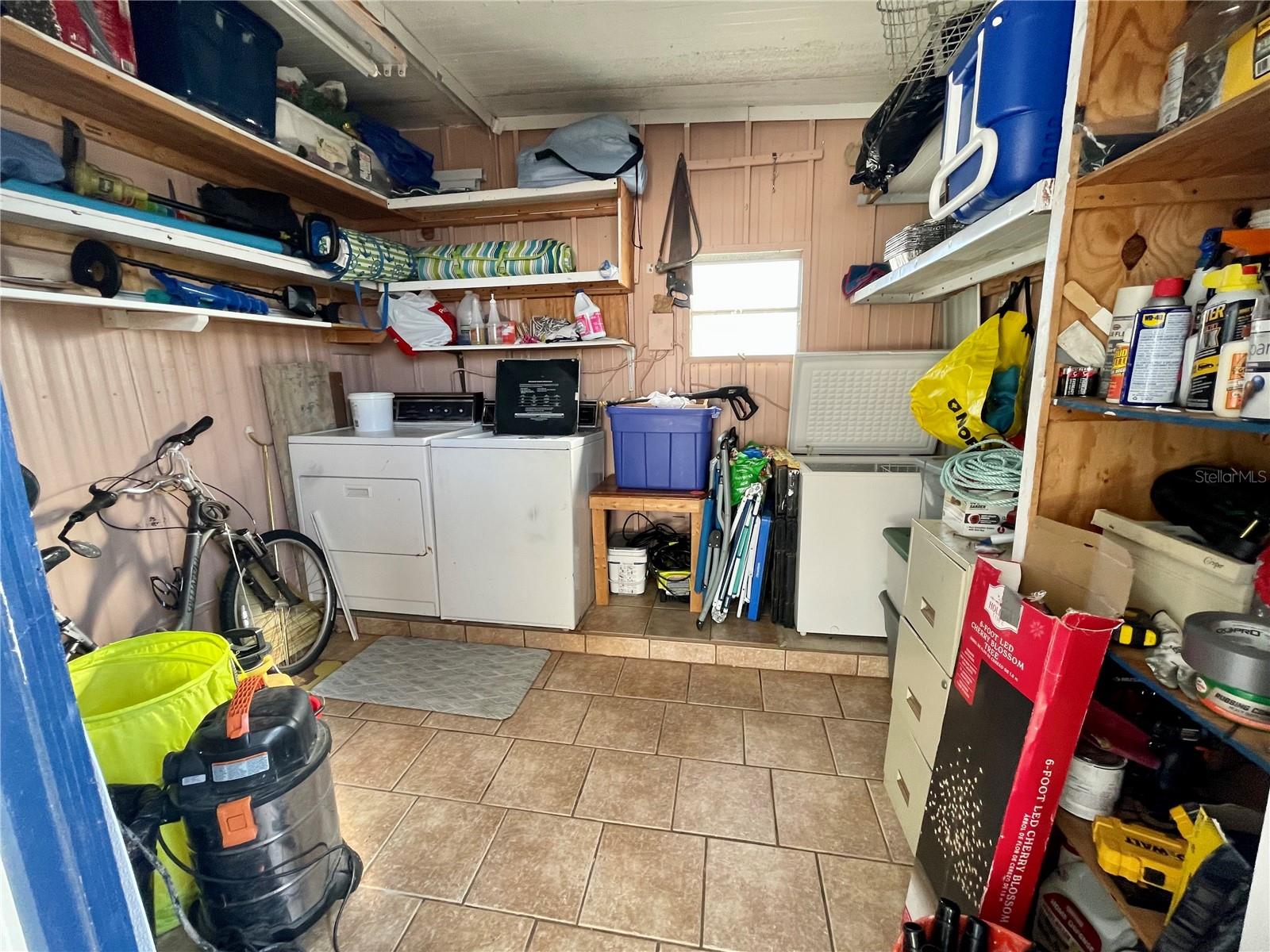 SUNSET PALMS UNREC - Residential