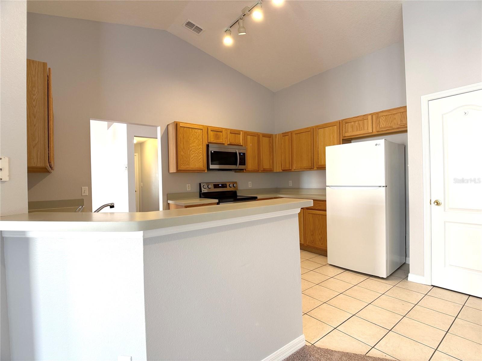 SANDY RIDGE PH 01 - Residential Lease