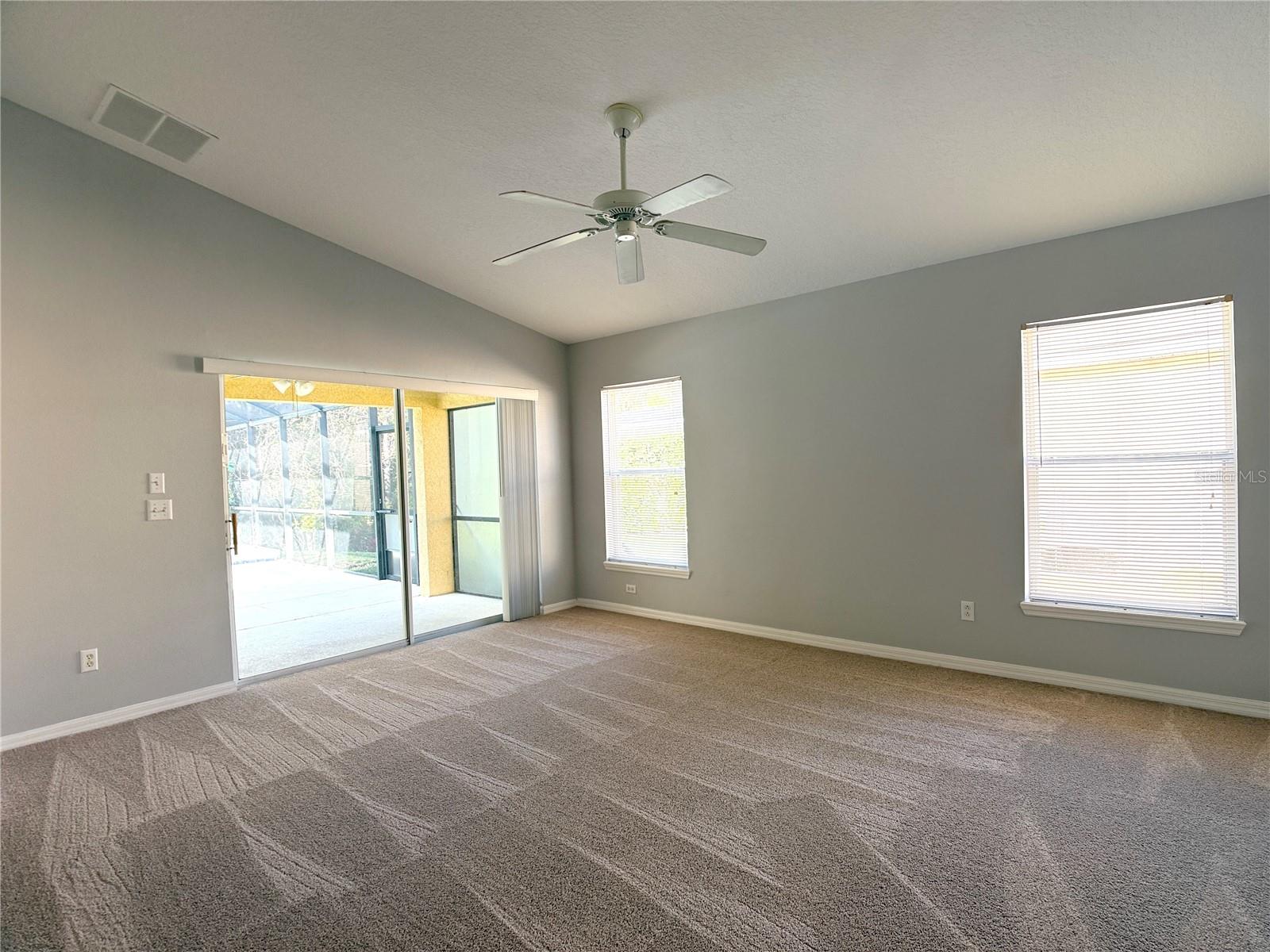 SANDY RIDGE PH 01 - Residential Lease