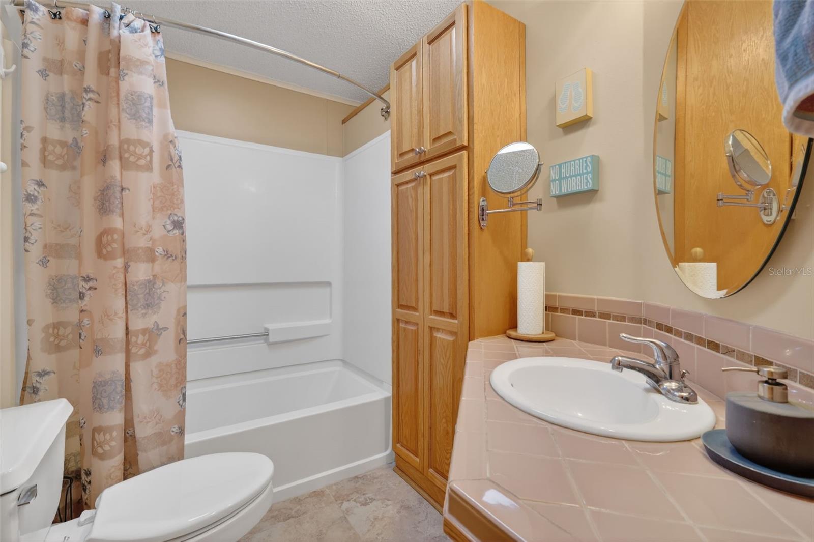 HILLTOP ESTATE - Residential