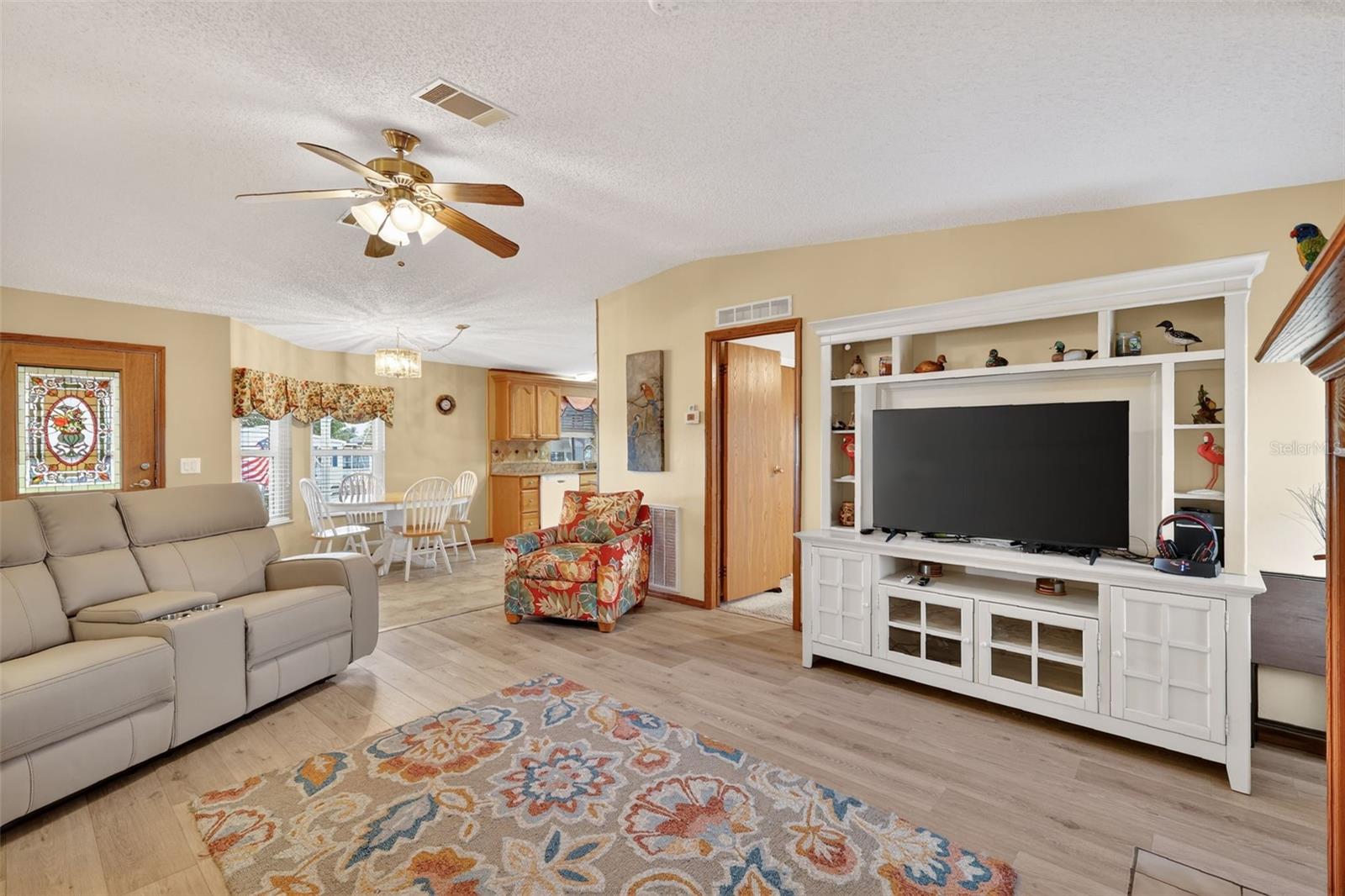 HILLTOP ESTATE - Residential