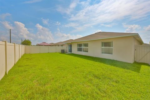 A home in WIMAUMA