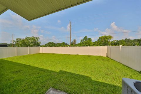 A home in WIMAUMA