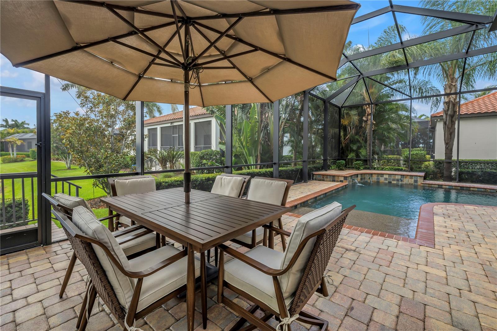 LEGENDS BAY - Residential