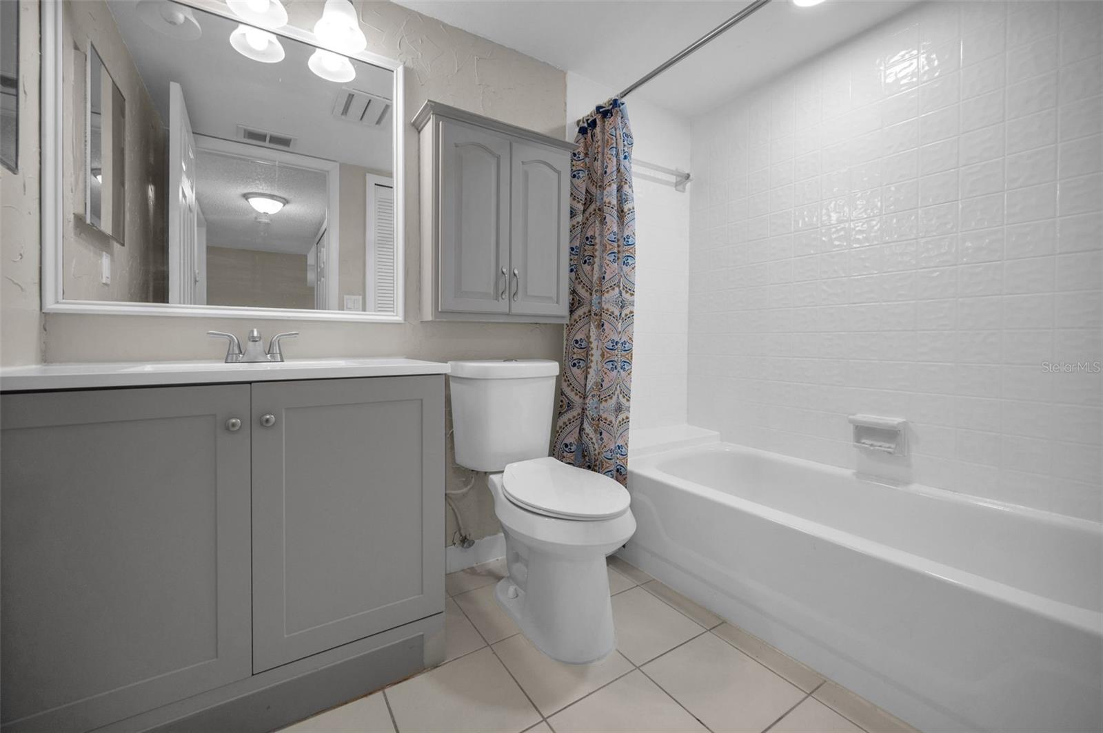 ESTANCIA CONDO - Residential