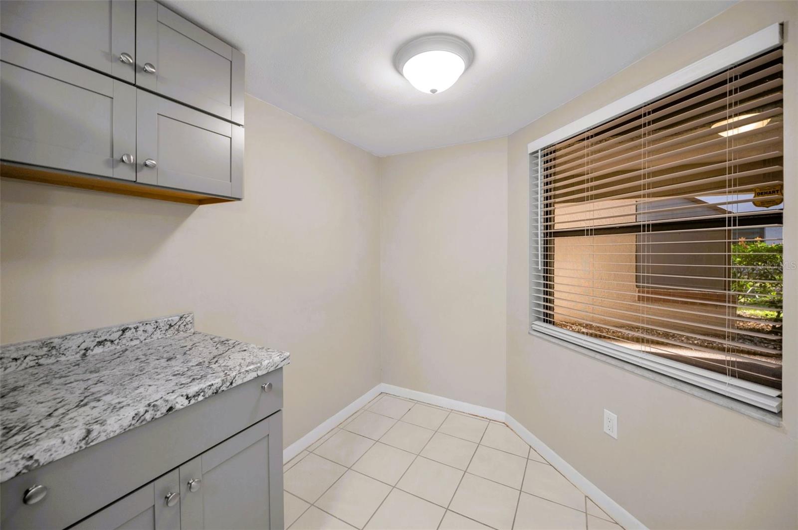 ESTANCIA CONDO - Residential