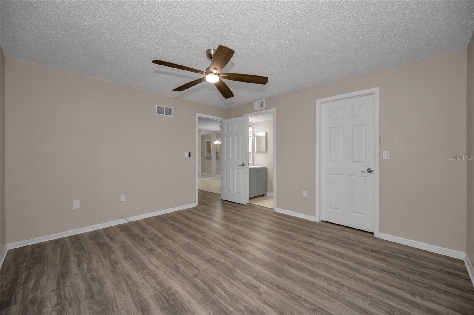 ESTANCIA CONDO - Residential