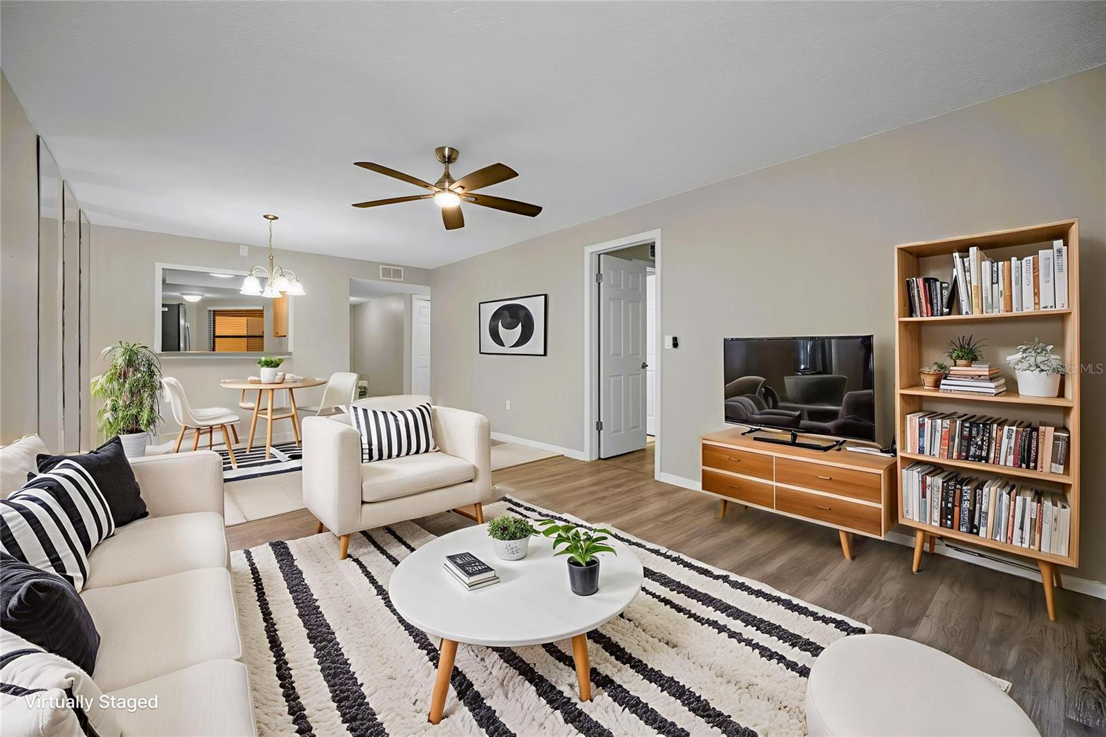 ESTANCIA CONDO - Residential