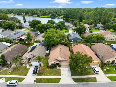 A home in LAKE MARY