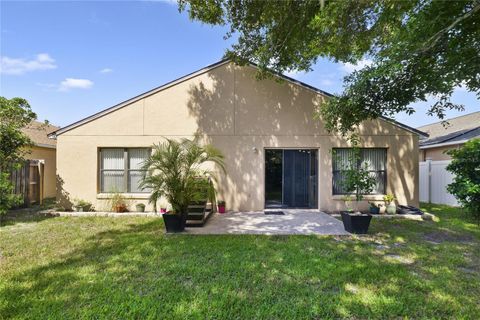 A home in LAKE MARY