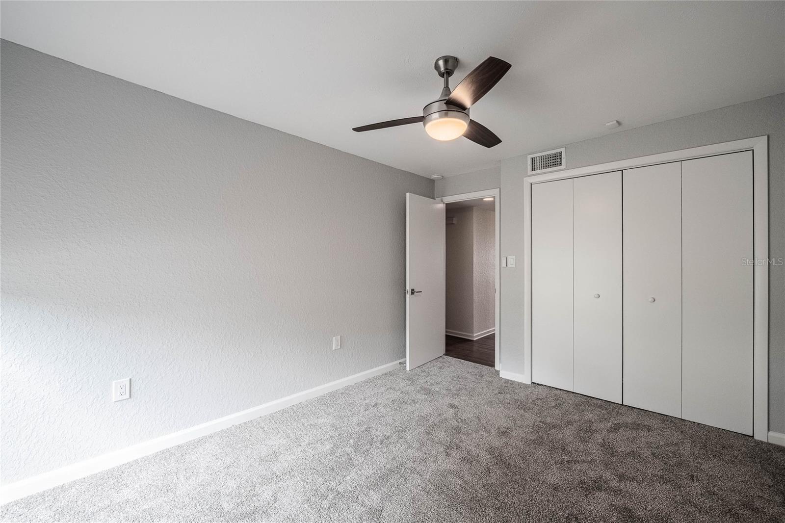 DIXIELAND REV - Residential