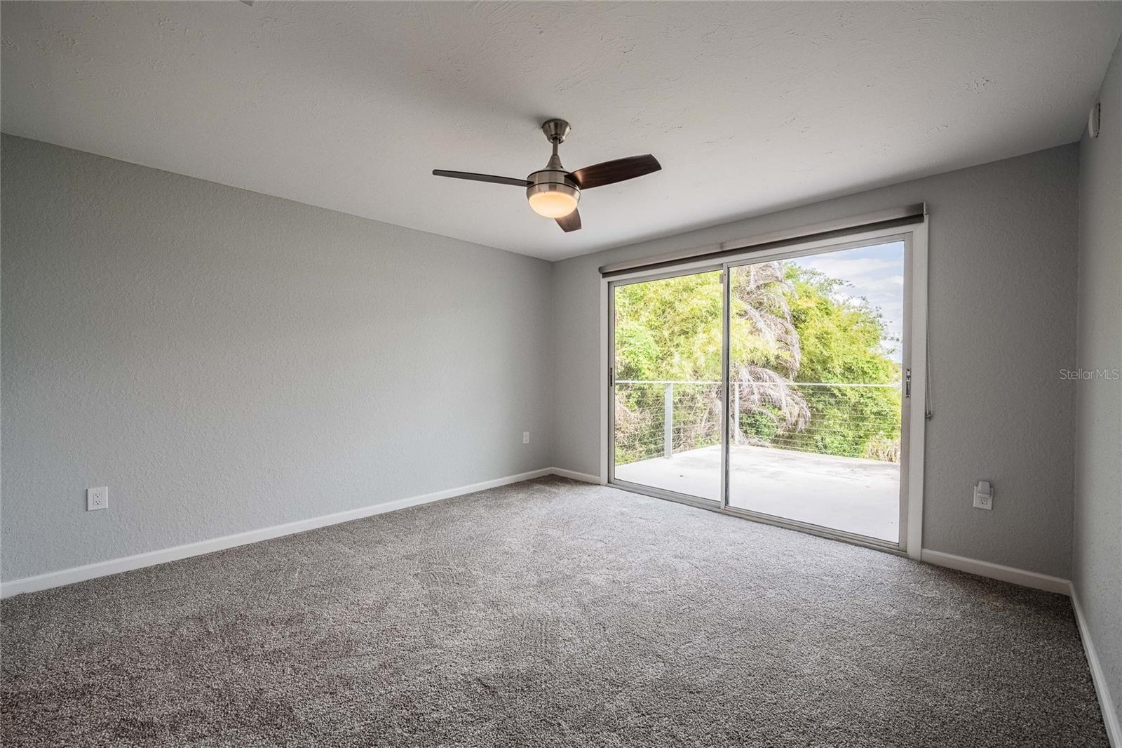 DIXIELAND REV - Residential