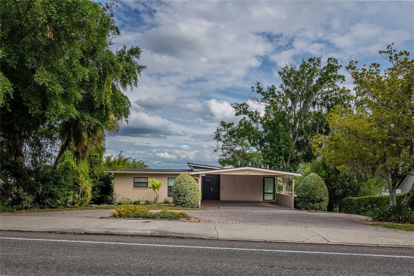 DIXIELAND REV - Residential