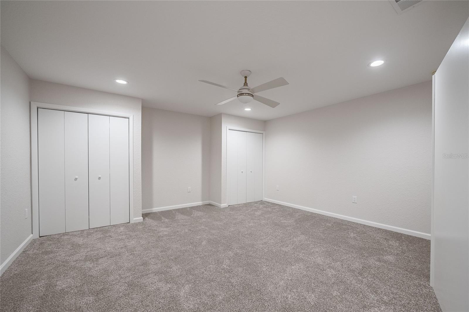 DIXIELAND REV - Residential