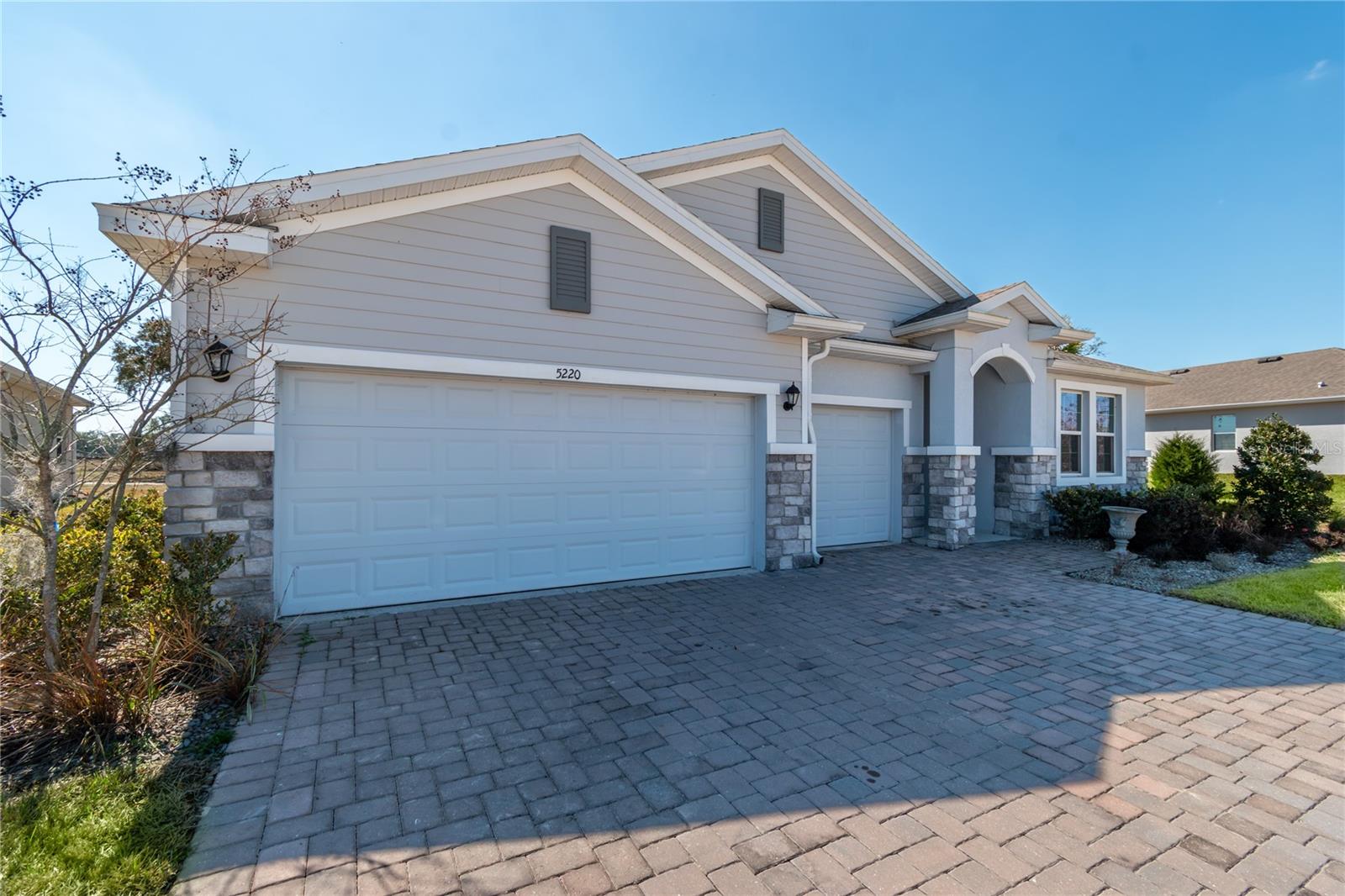 5220 NW 46TH LANE ROAD