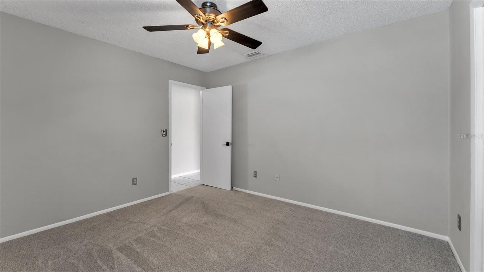 SHADOW BAY UNIT 4 - Residential