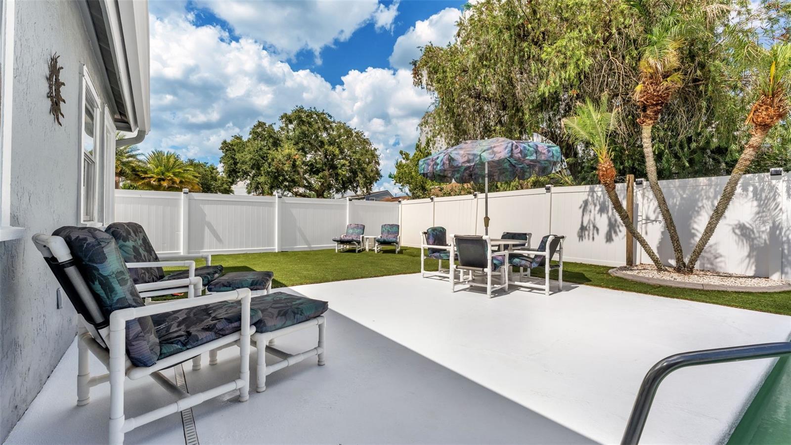 SHADOW BAY UNIT 4 - Residential
