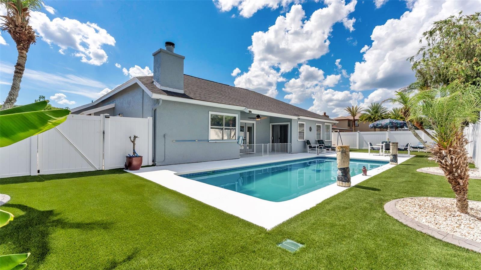 SHADOW BAY UNIT 4 - Residential