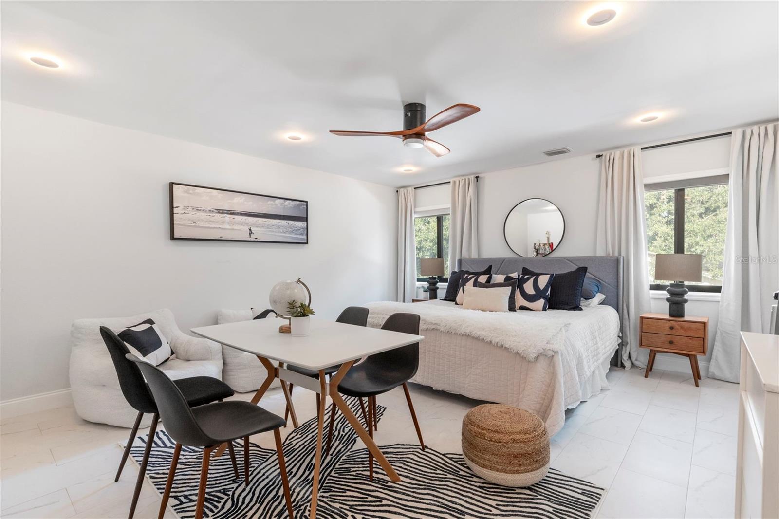 DUNEDIN ISLES COUNTRY CLUB - Residential