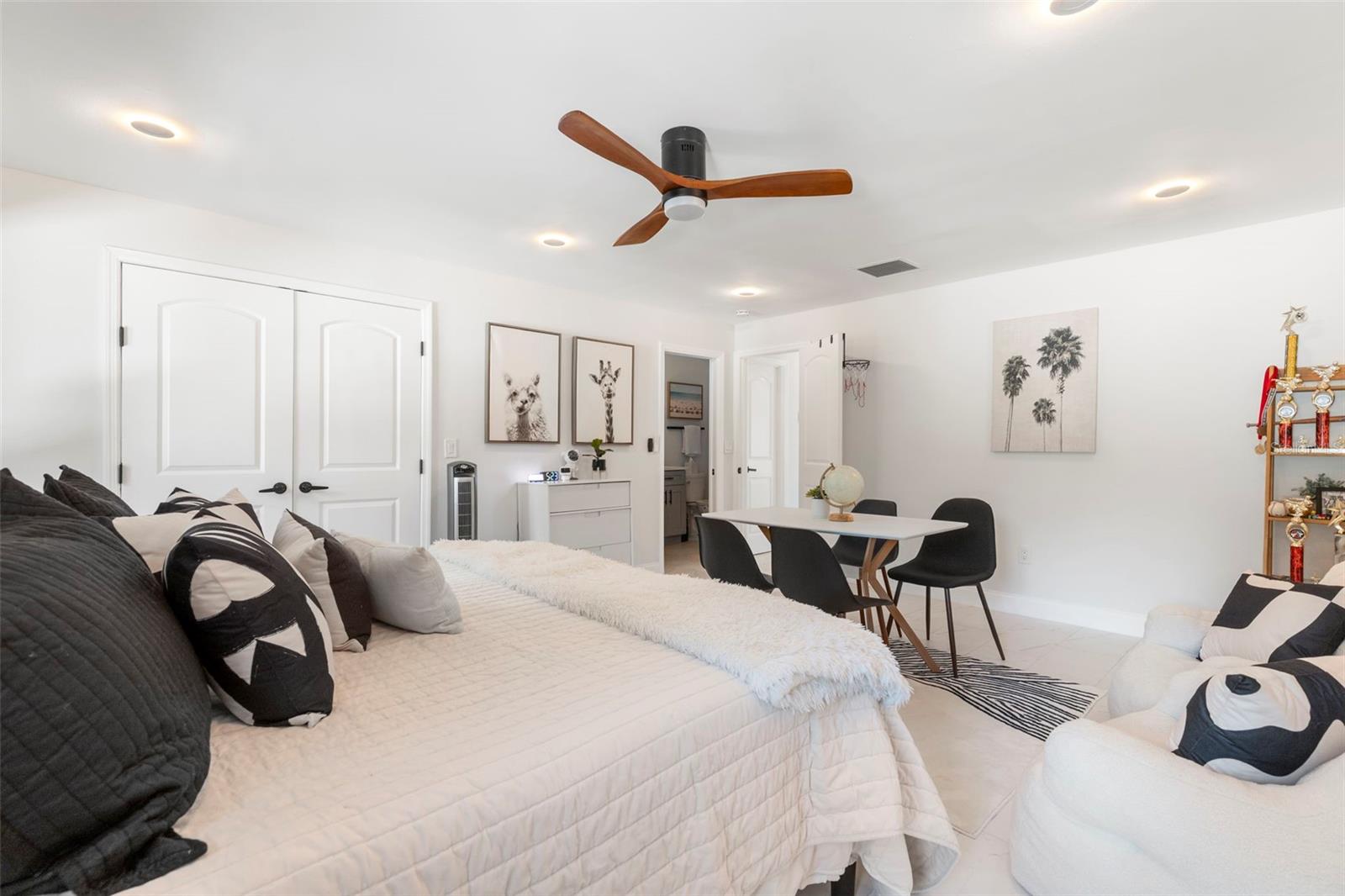 DUNEDIN ISLES COUNTRY CLUB - Residential